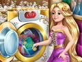 Игра Златовласая принцесса: День стирки онлайн