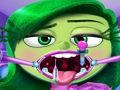 Игра Головоломка Дисней: хирургия горла онлайн
