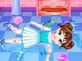 Игра Малышка Тейлор: Безопасность дома онлайн