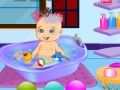 Игра Купание симпатичного младенца онлайн