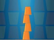 Игра Строить башни из чашек онлайн