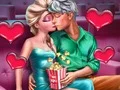 Игра Ice Queen Cinema Flirting онлайн