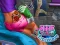 Игра Ellie Tattoo Procedure онлайн