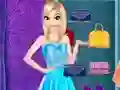 Игра Elsa Dressing Room онлайн
