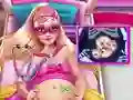 Игра Superhero Pregnant Emergency онлайн