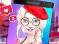 Игра Princesses Travel Diaries Town Break онлайн
