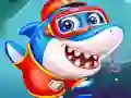 Игра Little Panda Shark Family онлайн