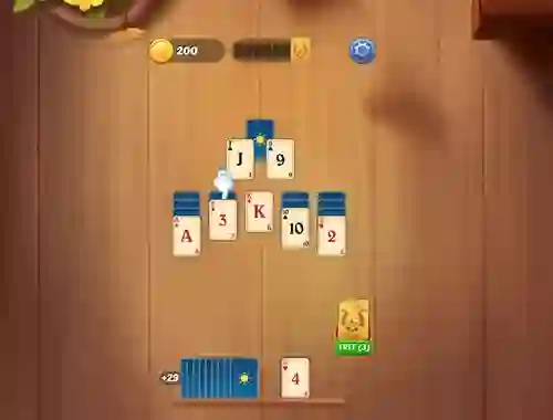 Игра Solitaire Holiday онлайн