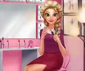 Игра Ice Queen Makeover Time онлайн
