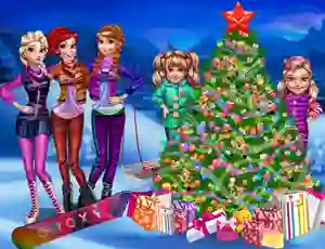 Игра Princesses Christmas tree онлайн