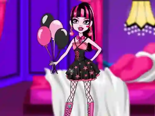 Игра Delicate Dracula Dress Up онлайн