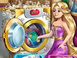 Игра Goldie Princess Laundry Day онлайн