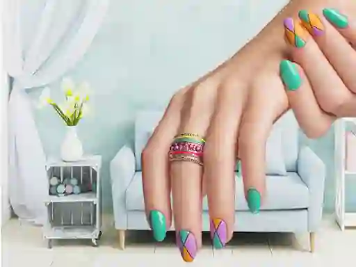 Игра Nail Art Puzzle онлайн