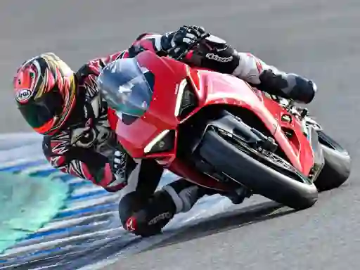 Игра 2020 Ducati Panigale онлайн