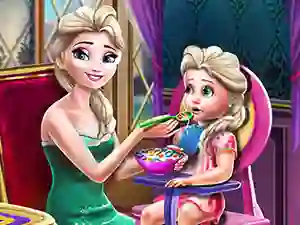 Игра Ice Queen Toddler Feed онлайн