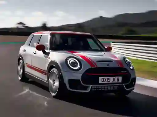 Игра Mini Sports Cars Puzzle онлайн