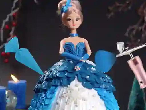 Игра Icing On Doll Cake онлайн