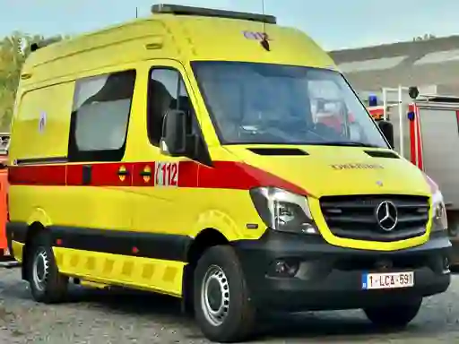 Игра Ambulances Slide онлайн