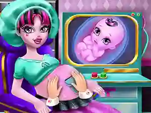 Игра Halloween Pregnant Check Up онлайн