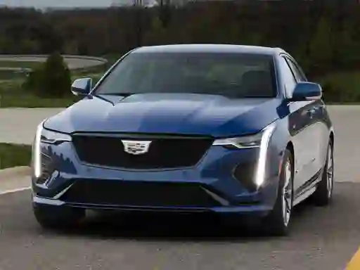 Игра Cadillac CT4-V Slide онлайн