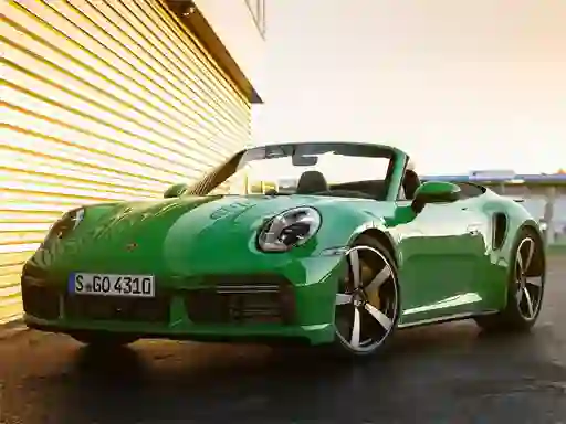 Игра Porsche 911 Turbo Cabriolet Puzzle онлайн
