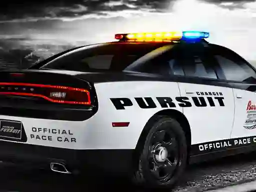 Игра Police Cars Slide Puzzle онлайн